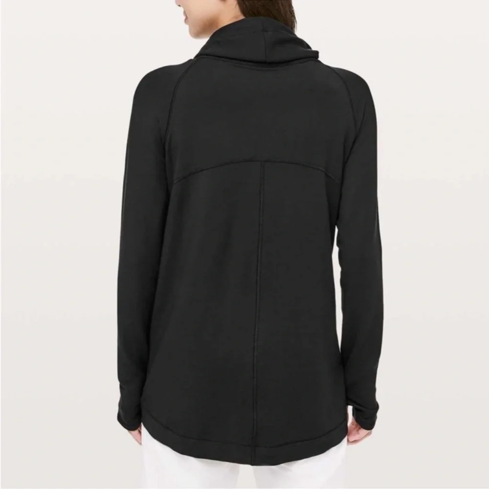 EUC Lululemon Coast Easy Wrap Zip Front Jacket Black 4